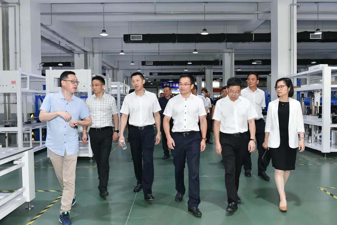 聚焦震泽实体经济提升年!推动高质量发展实现新跨越 聚焦震泽实体经济提升年!推动高质量发展实现新跨越